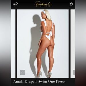 BNWT Fredericks of Hollywood thong swim piece size M